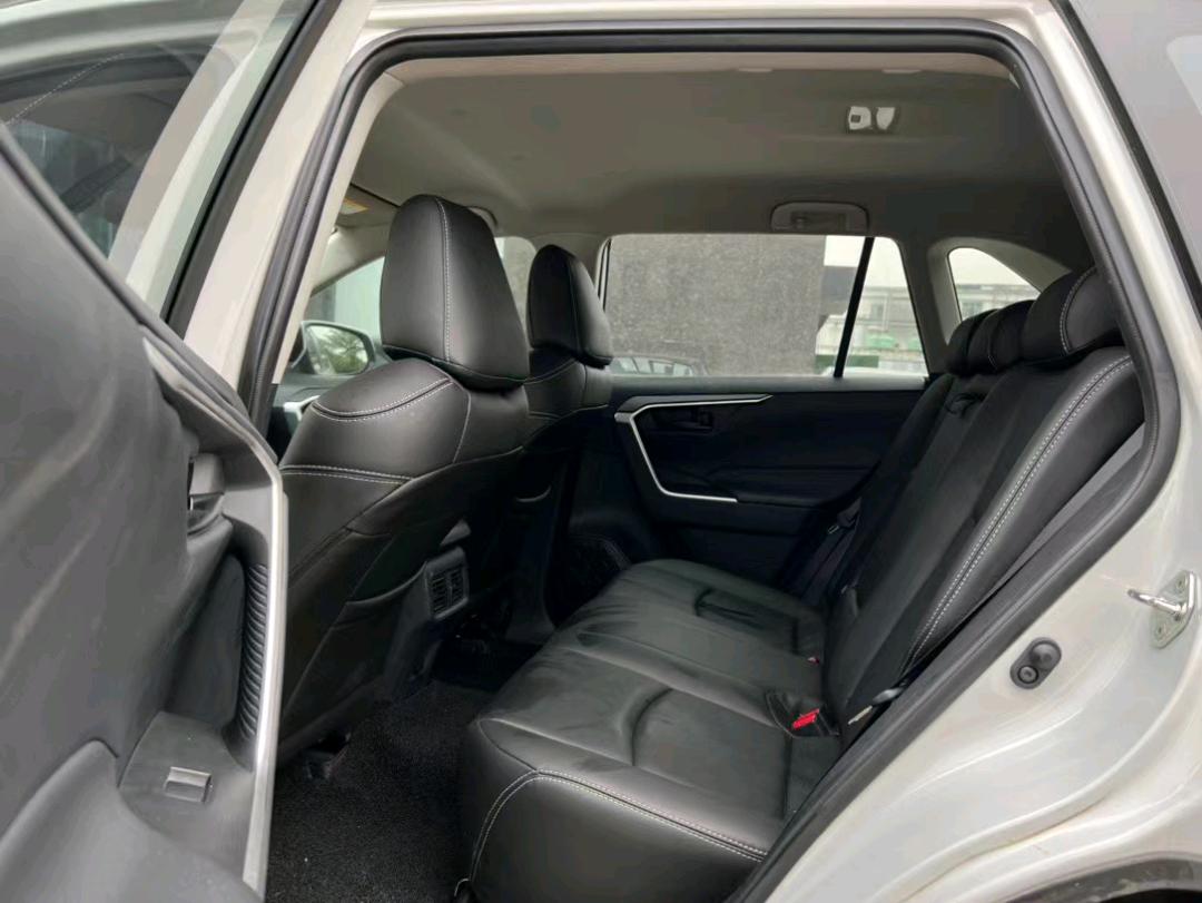 东莞20年丰田RAV46
