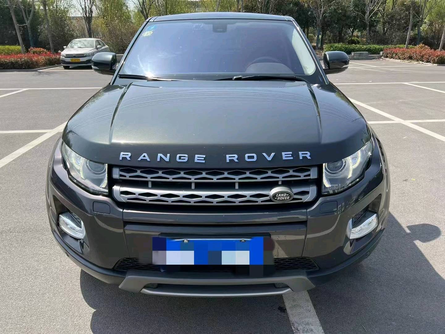 济宁14年路虎极光1