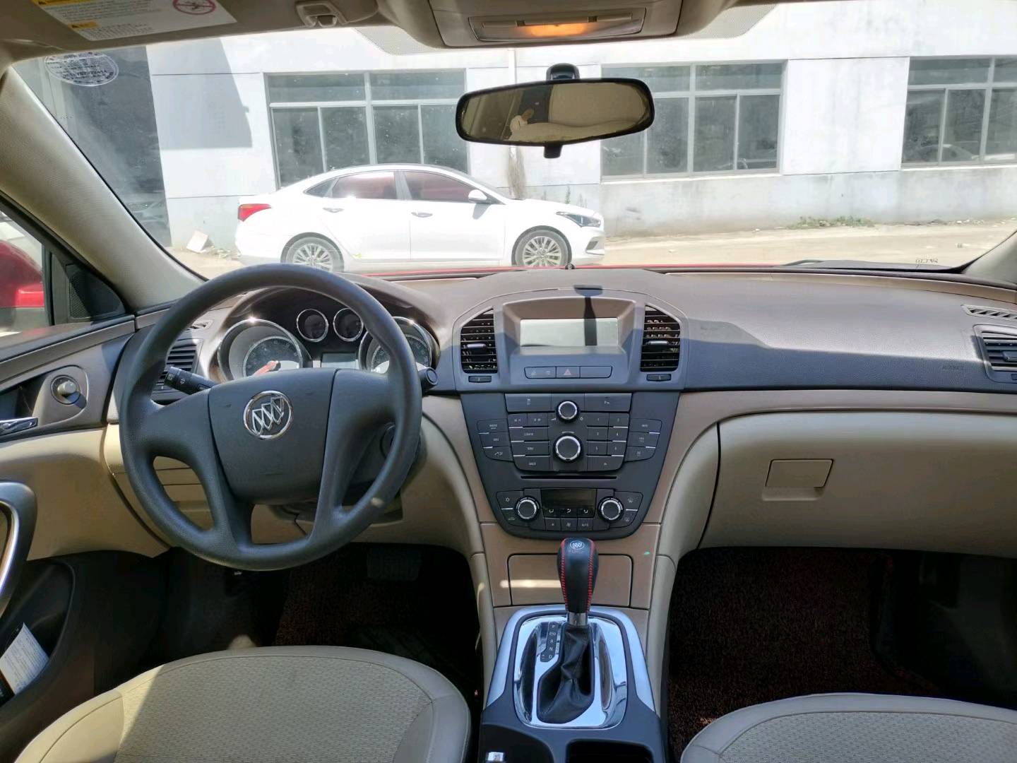 苏州13年别克君威4