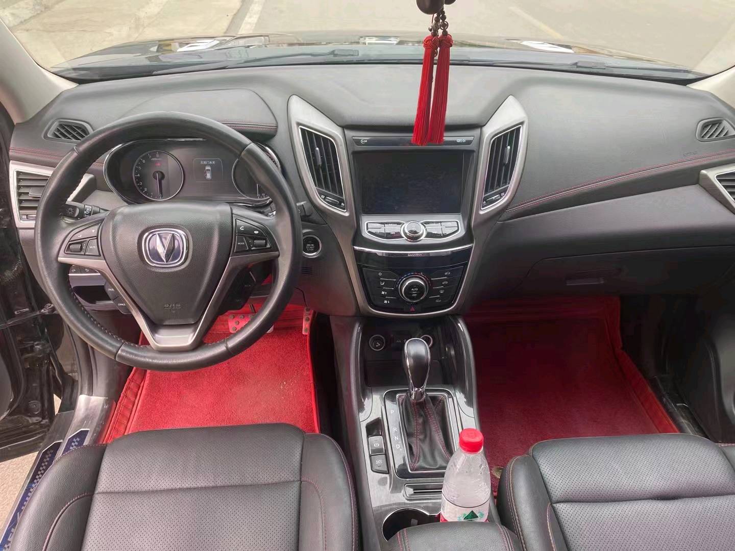 青岛17年长安汽车CS756