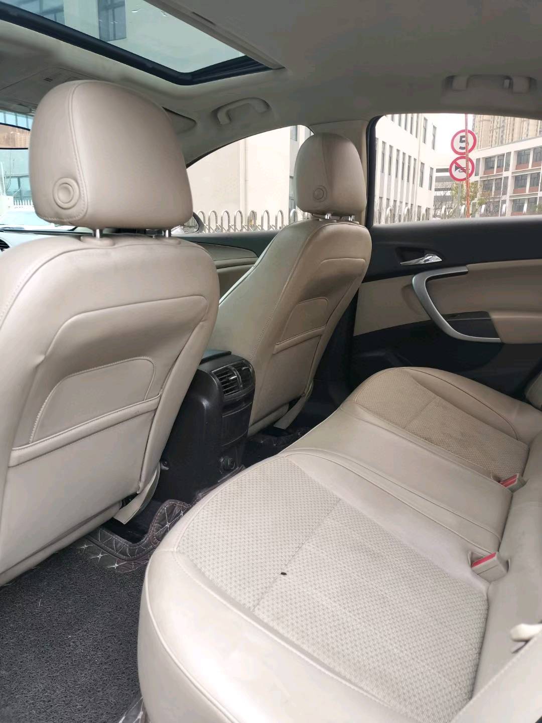 苏州13年别克君威4