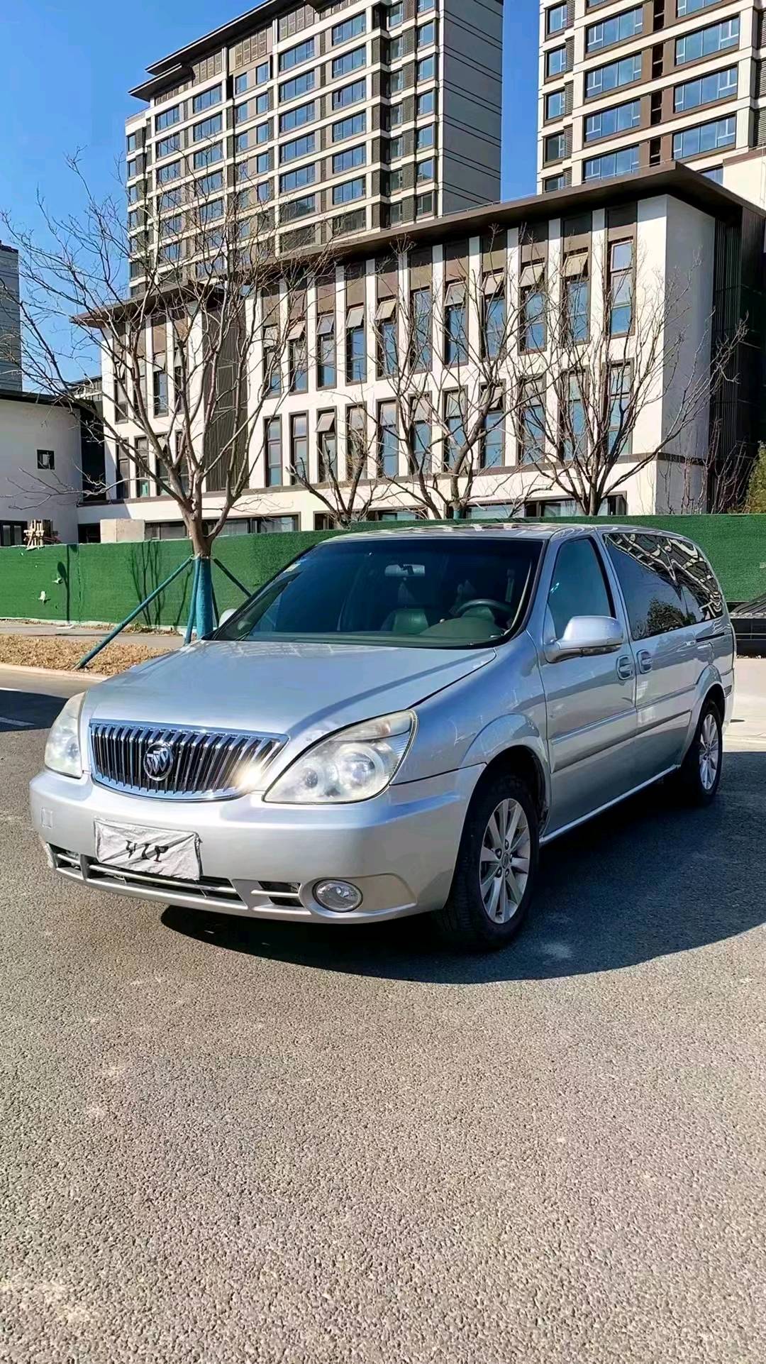 廊坊12年别克GL82