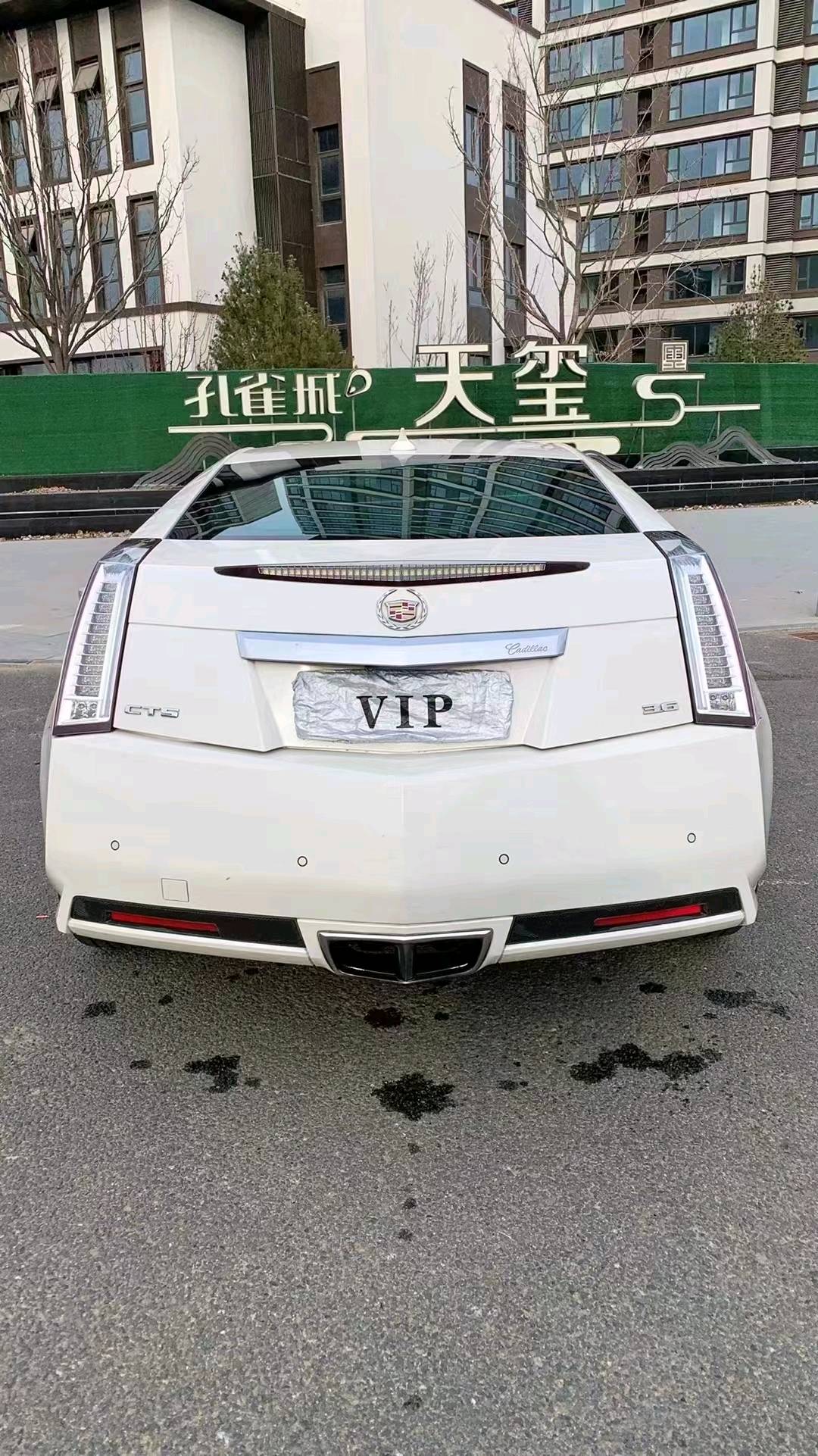 廊坊12年凯迪拉克CTS9