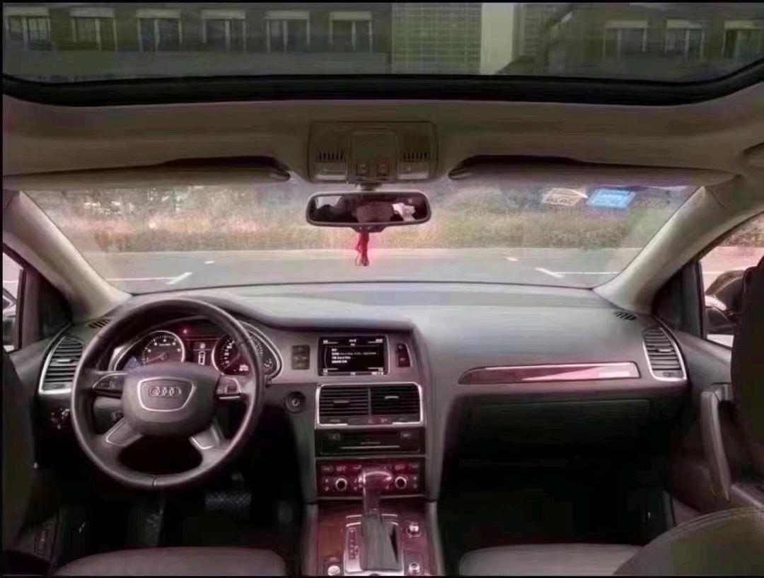 济南15年奥迪Q78