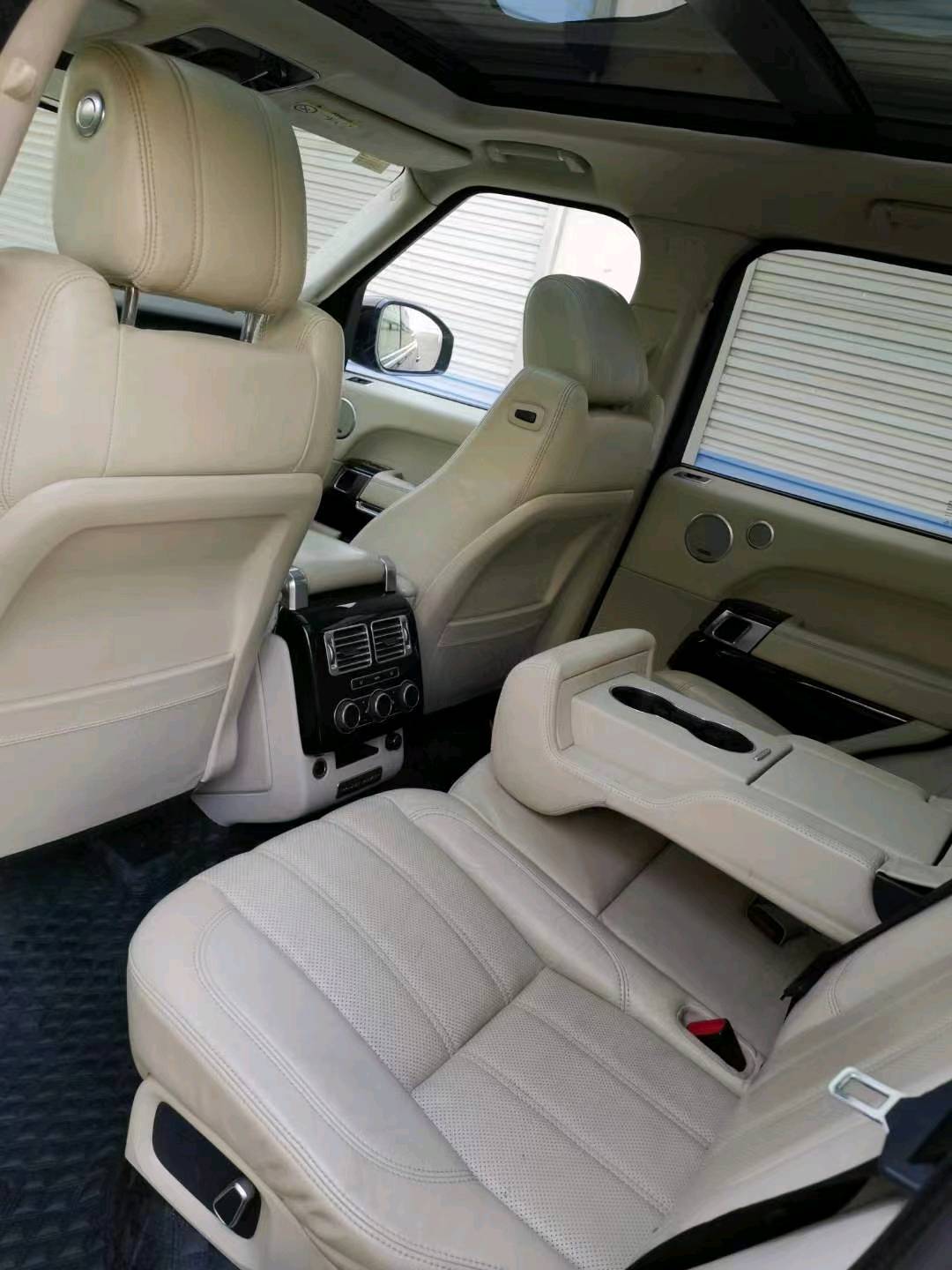 枣庄15年路虎揽胜行政9