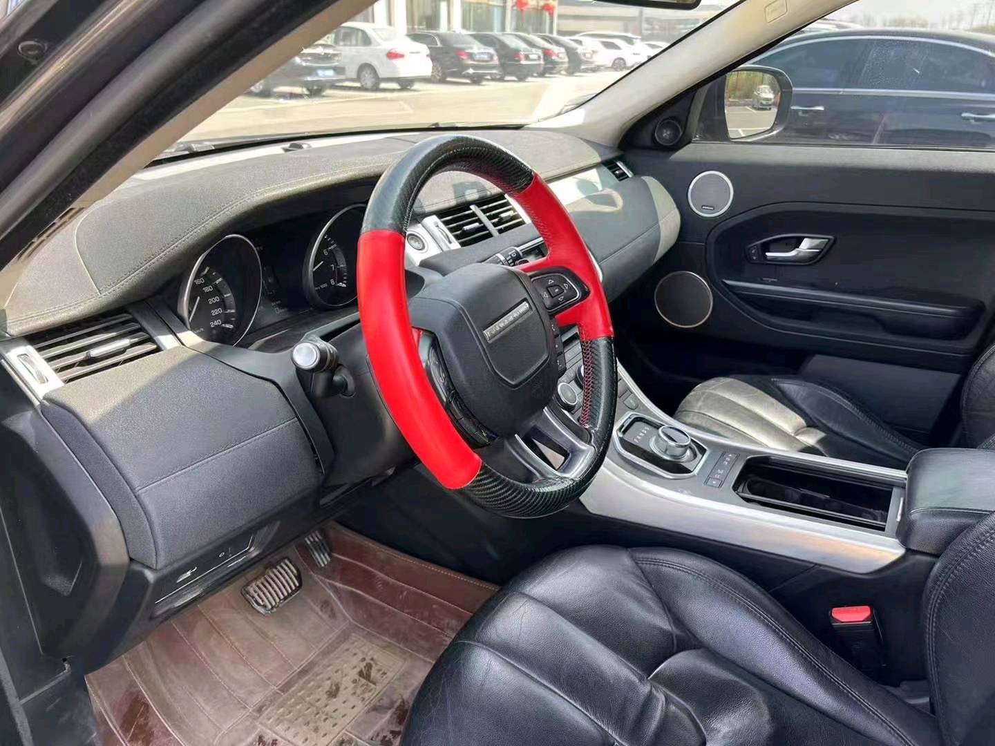 青岛14年路虎揽胜极光(进口)7