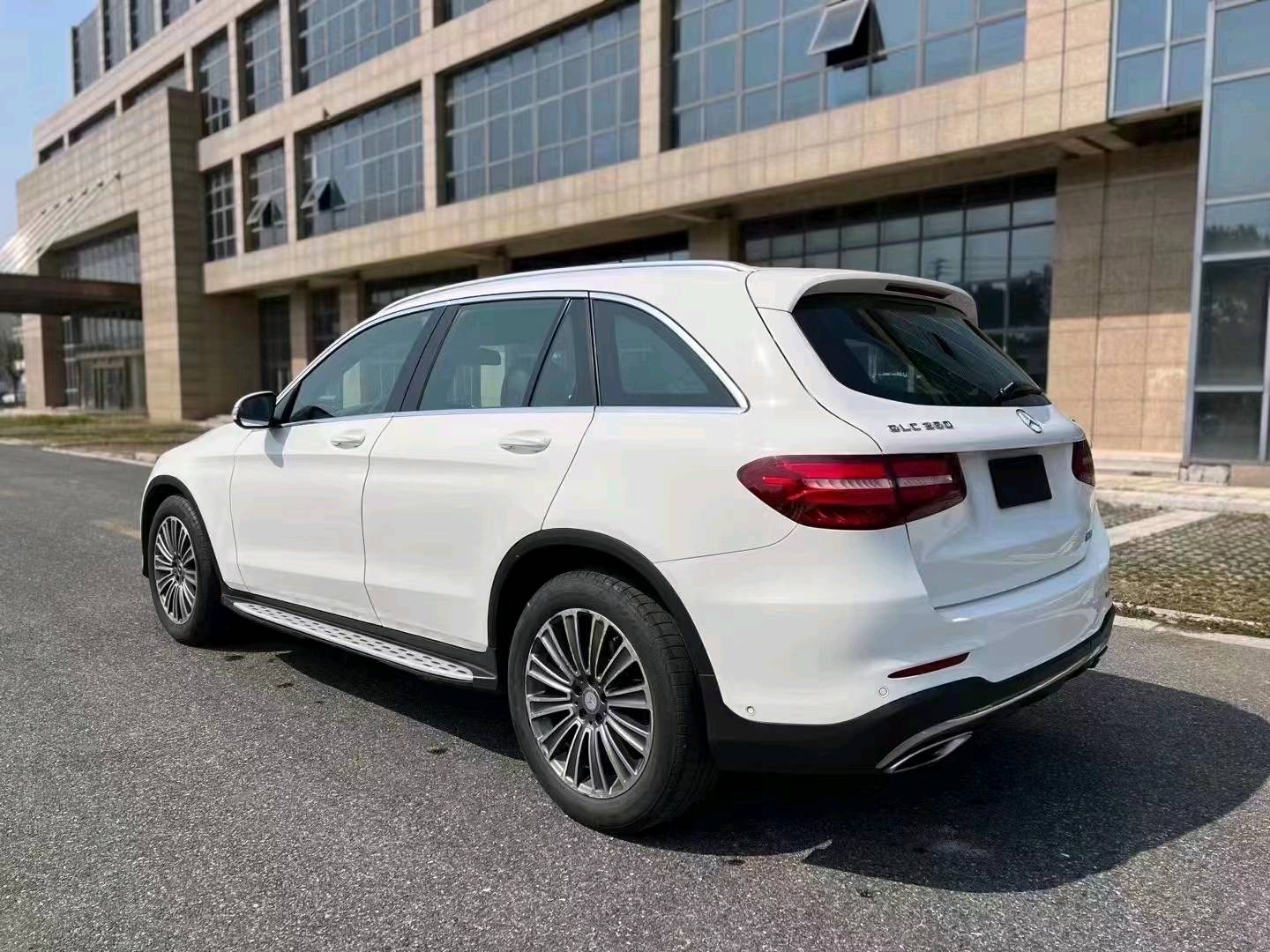 嘉兴17年奔驰GLC3