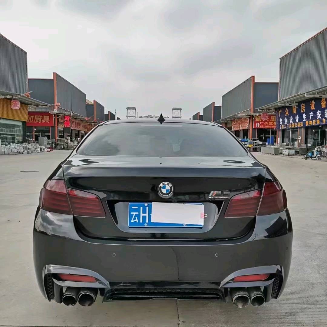 广州17年宝马5系8