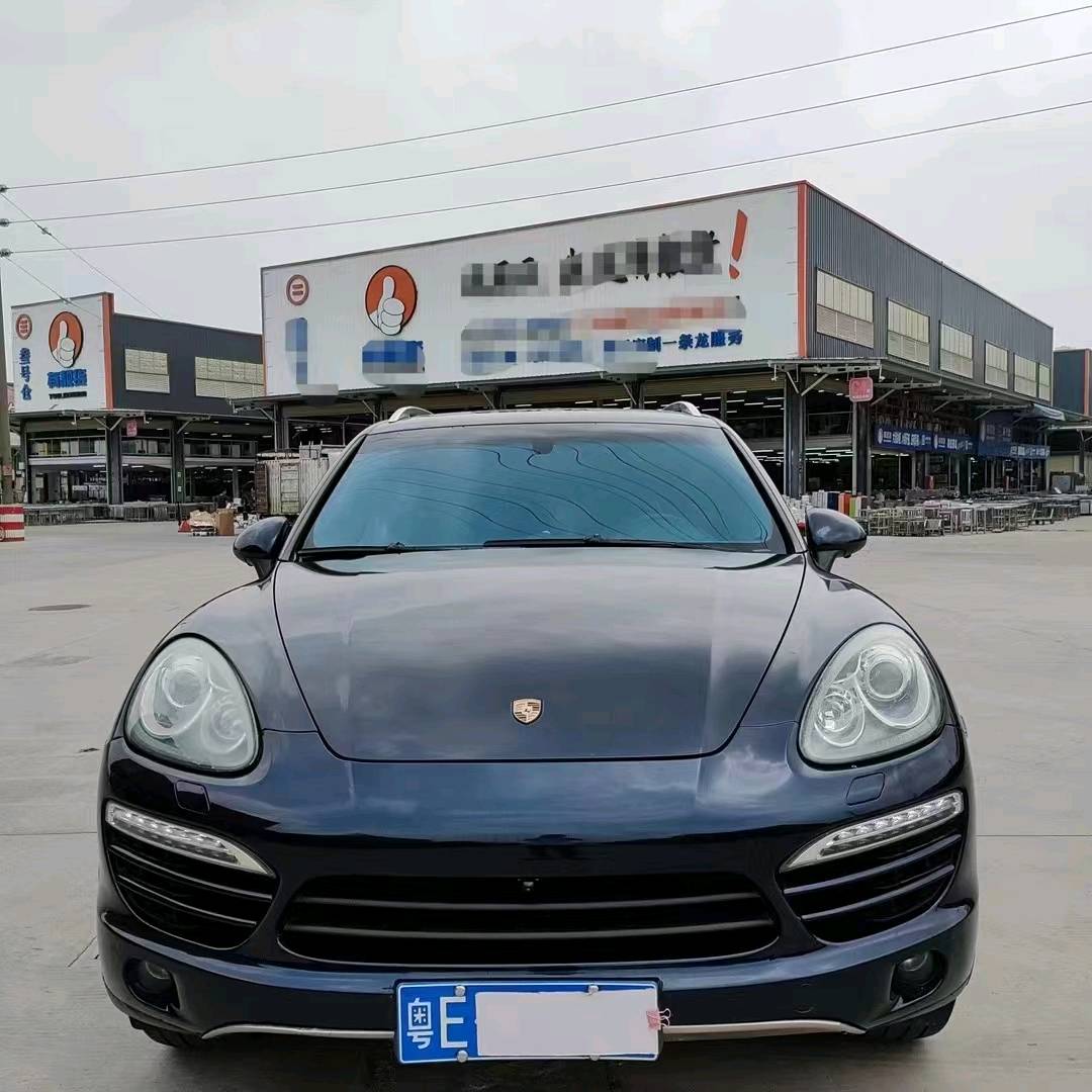 广州13年保时捷卡宴1