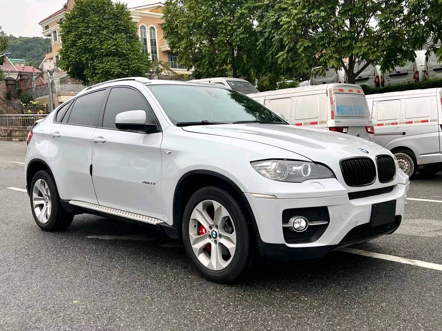 广州11年宝马X63