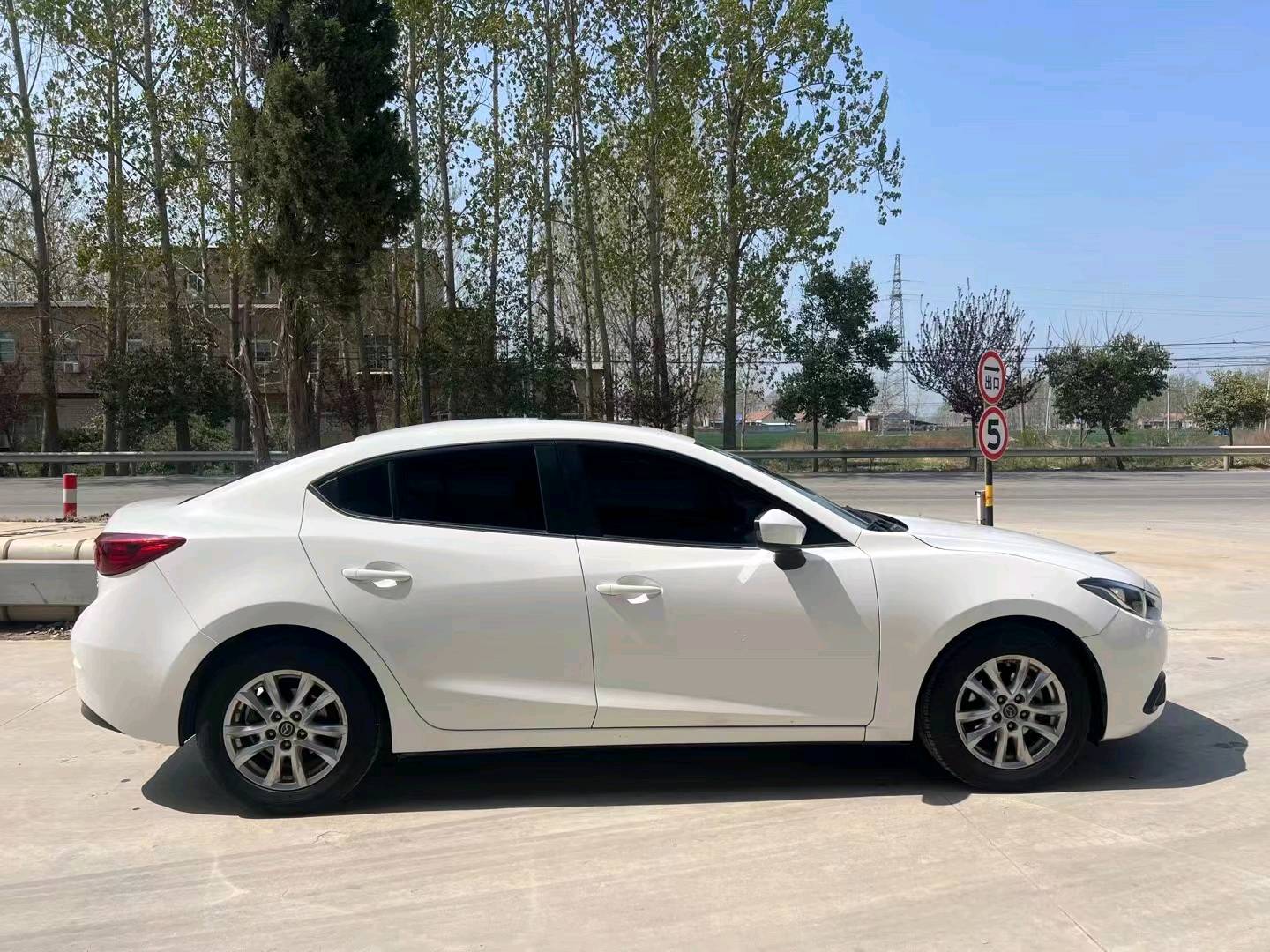 菏泽15年马自达昂克赛拉7