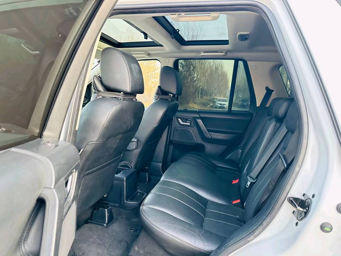 沈阳14年路虎发现神行5