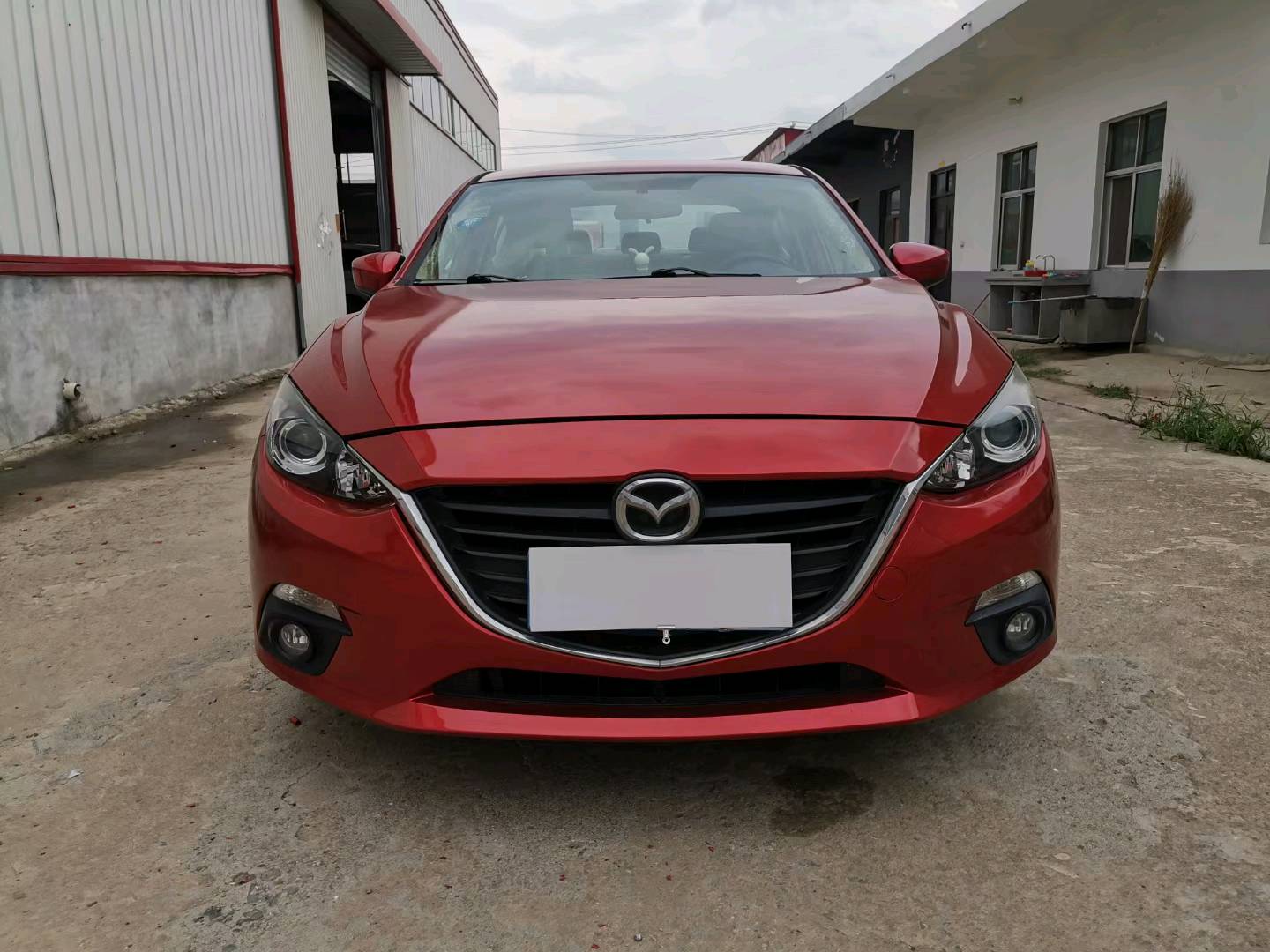 徐州16年马自达昂克赛拉1