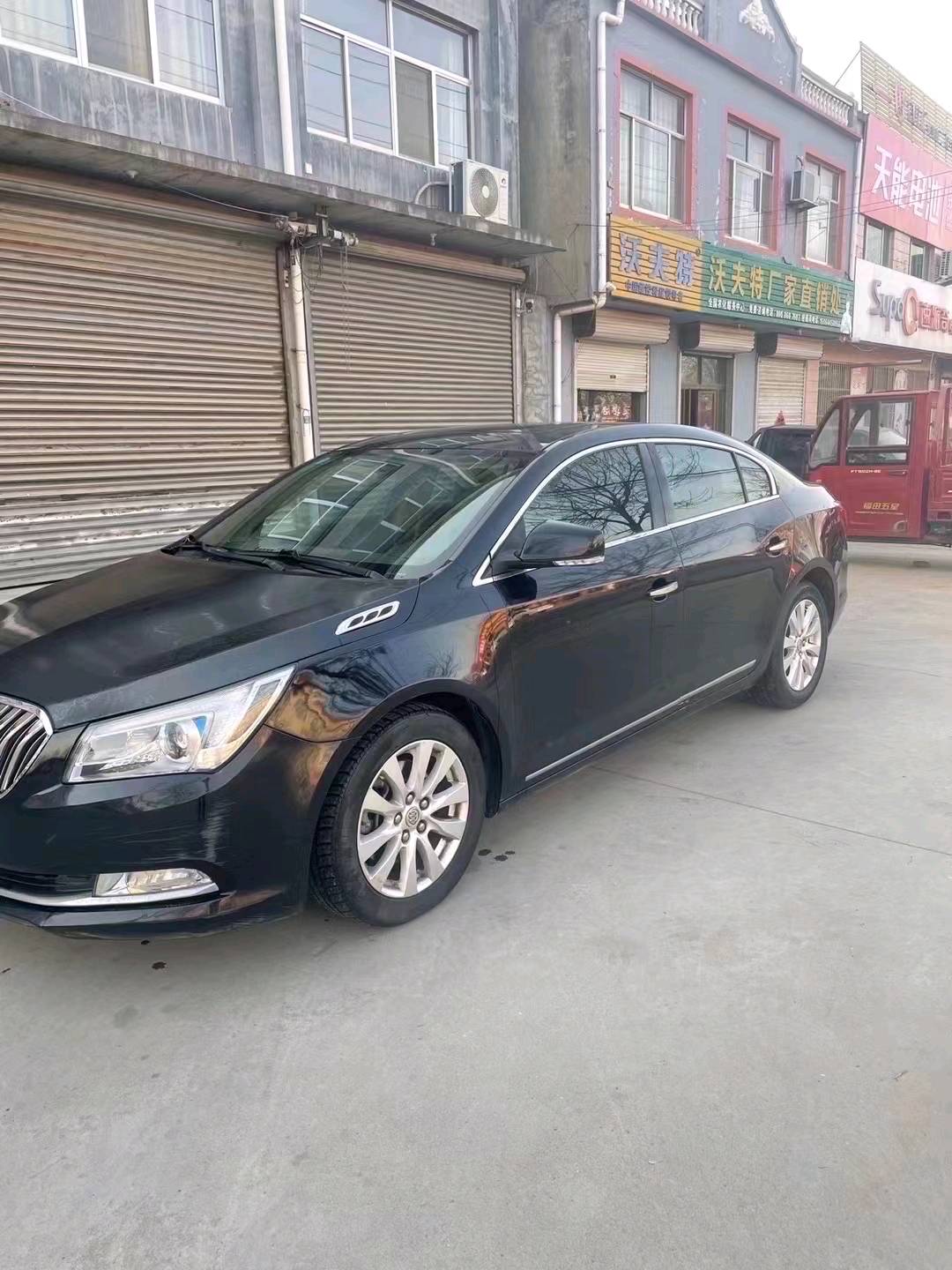 枣庄15年别克君越4