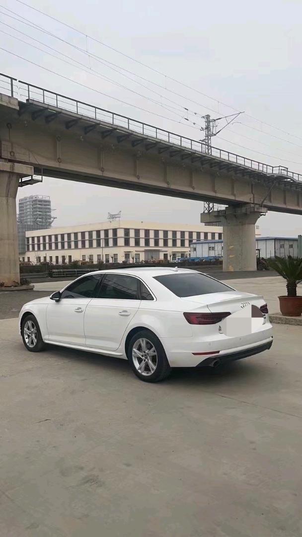 济南18年奥迪A4L5