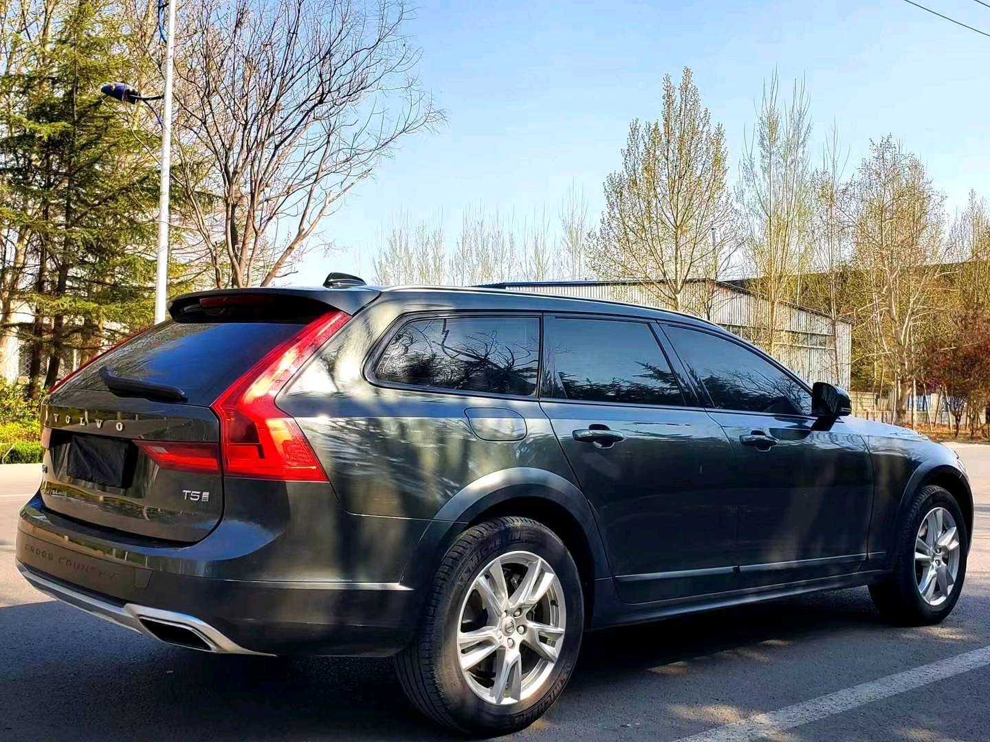 青岛19年沃尔沃V908