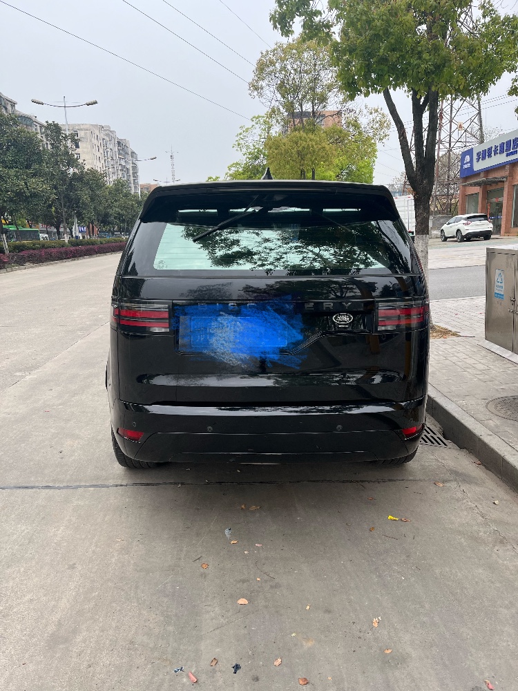 武汉21年路虎发现2