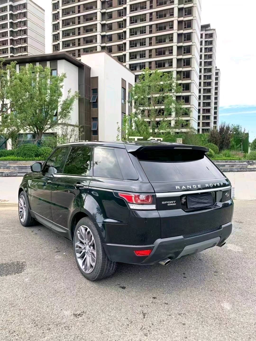 廊坊16年路虎揽胜运动8