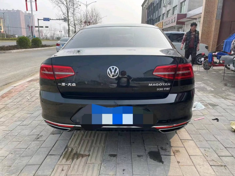 保定17年大众迈腾2