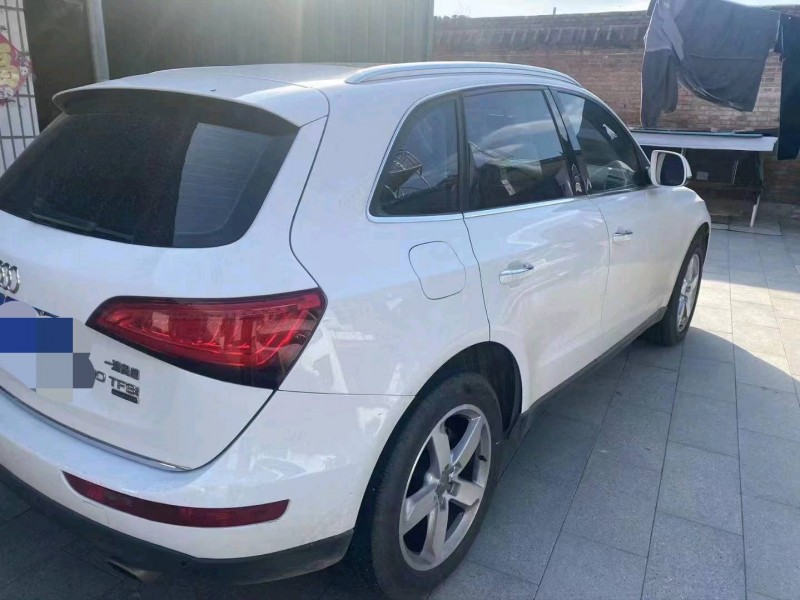 保定16年奥迪Q55