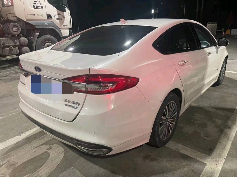 重庆17年福特蒙迪欧4