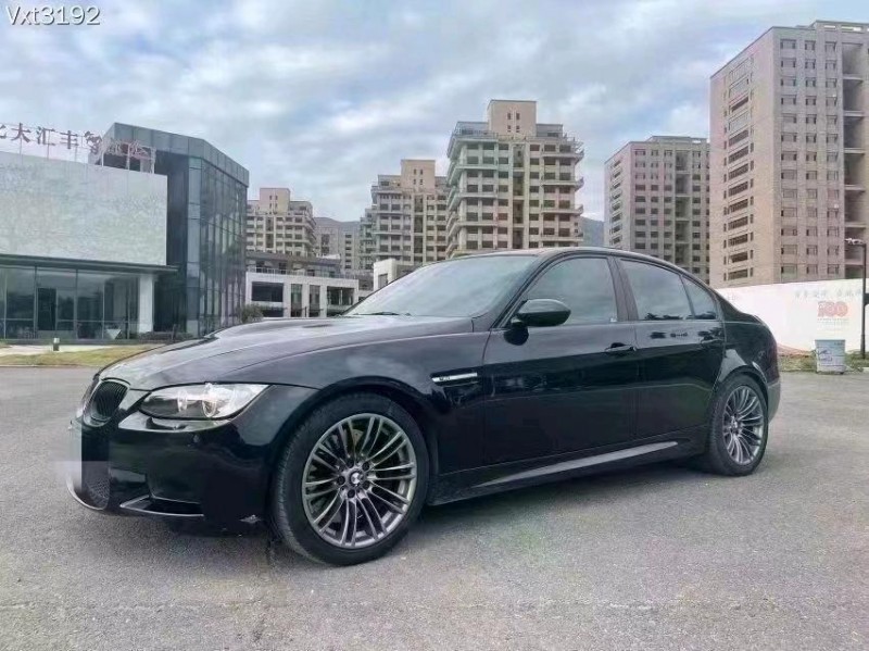 汕头12年宝马M83