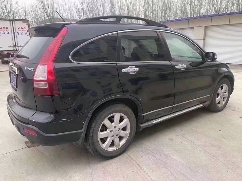 青岛10年本田CRV5