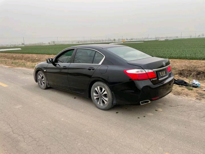 济南16年本田雅阁5