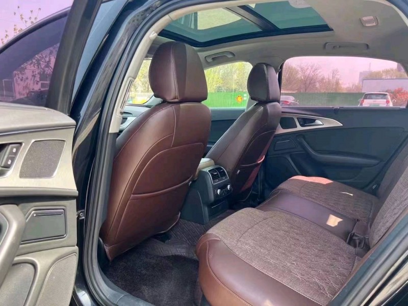 济宁16年奥迪A68