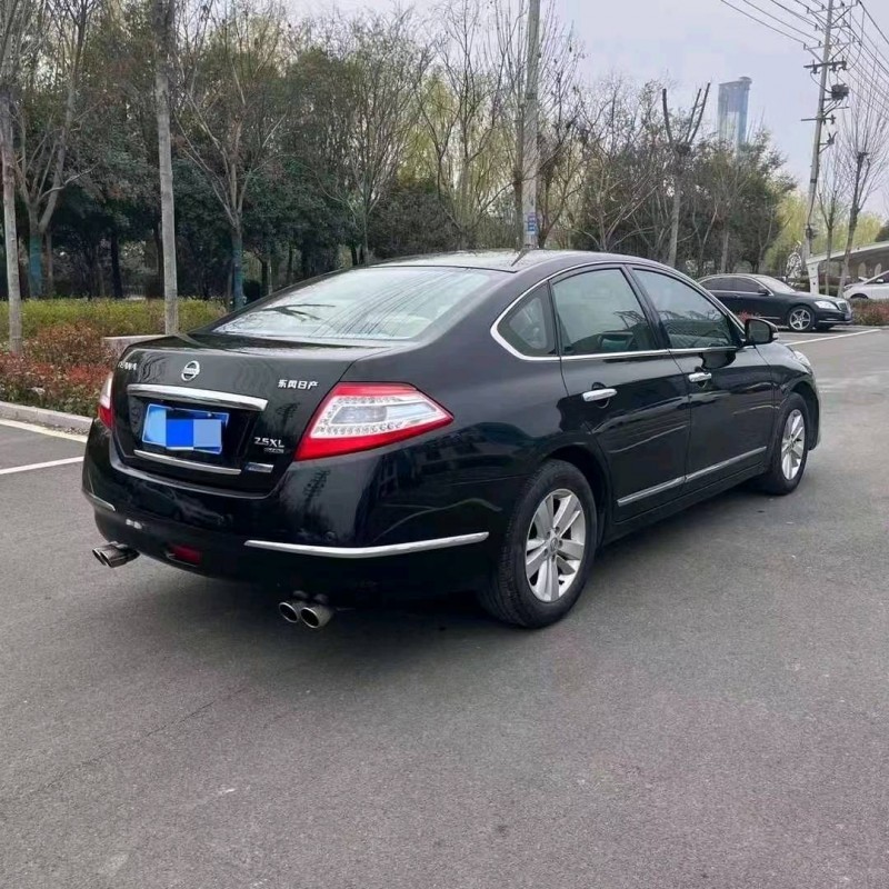 济南12年日产天籁5