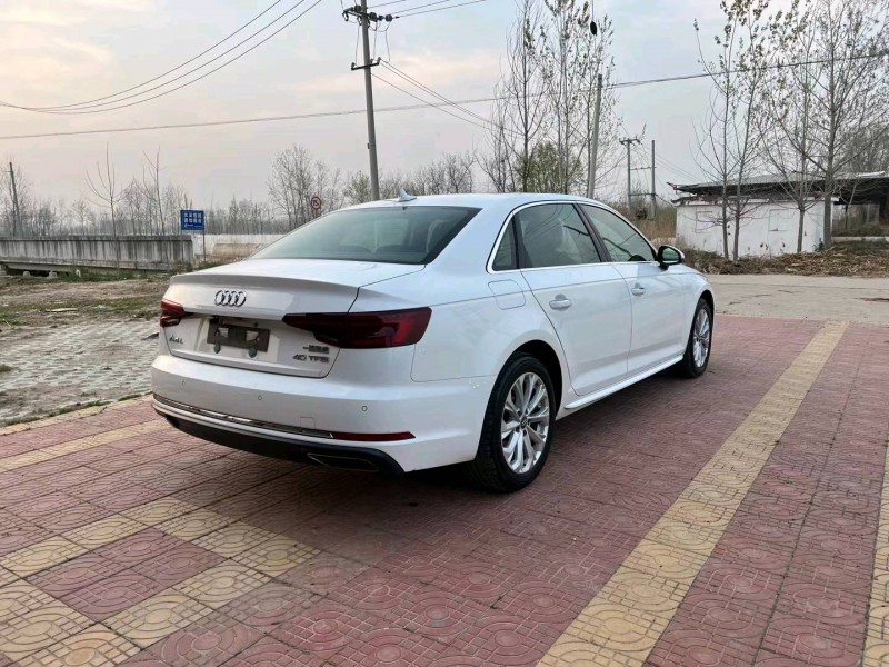 徐州19年奥迪A4L8