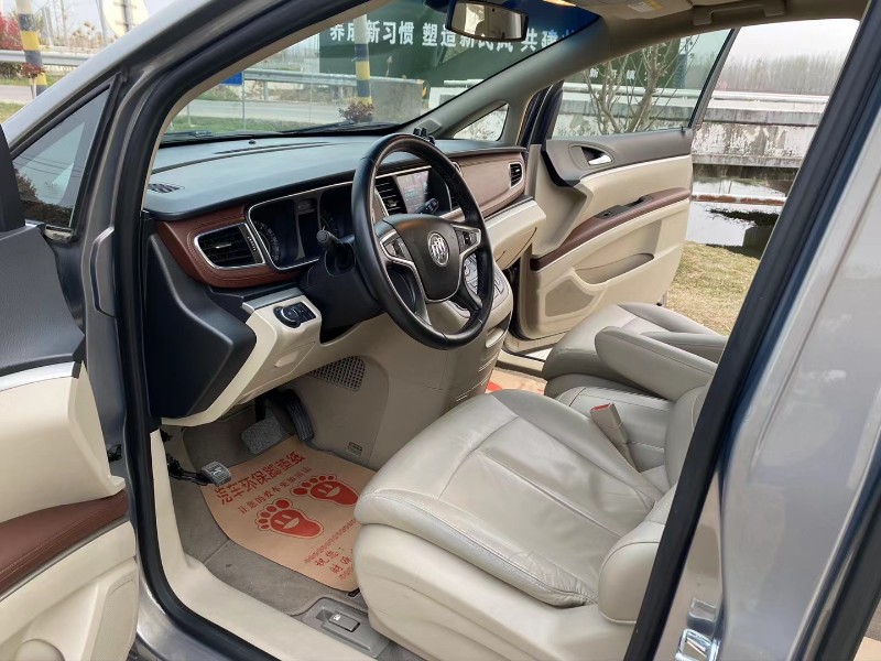 徐州19年别克GL83