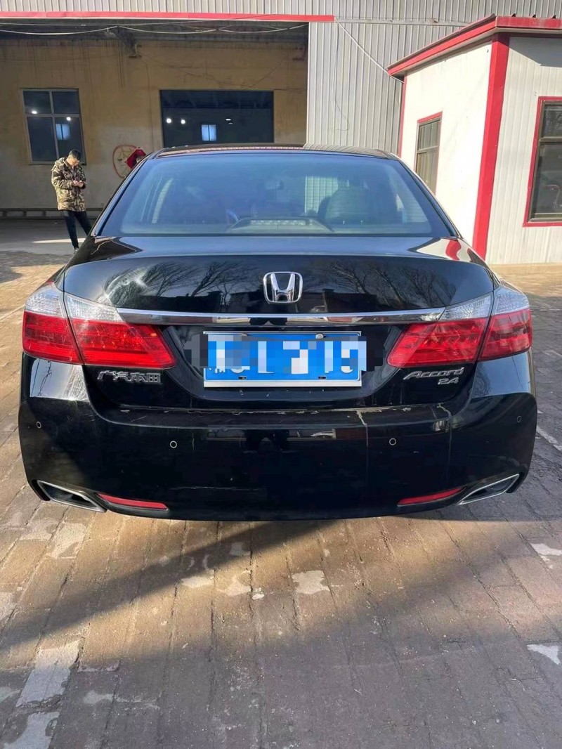 保定15年本田雅阁8