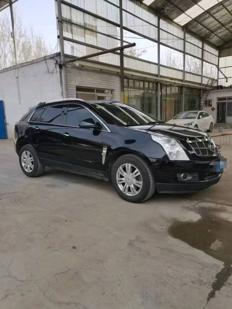 保定11年凯迪拉克SRX2