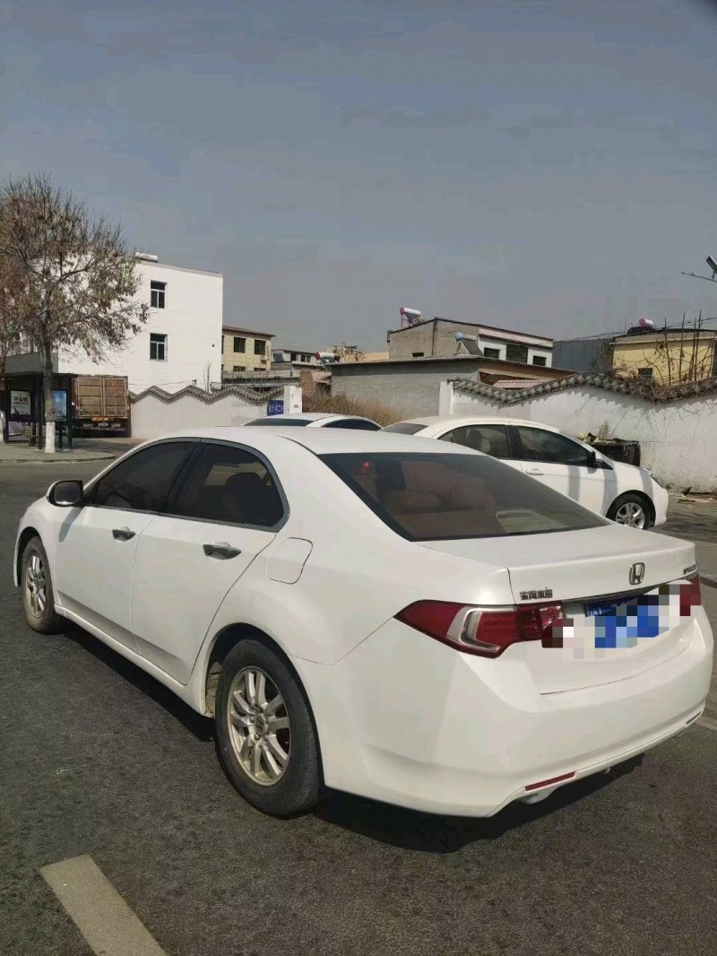 保定13年本田思铂睿7
