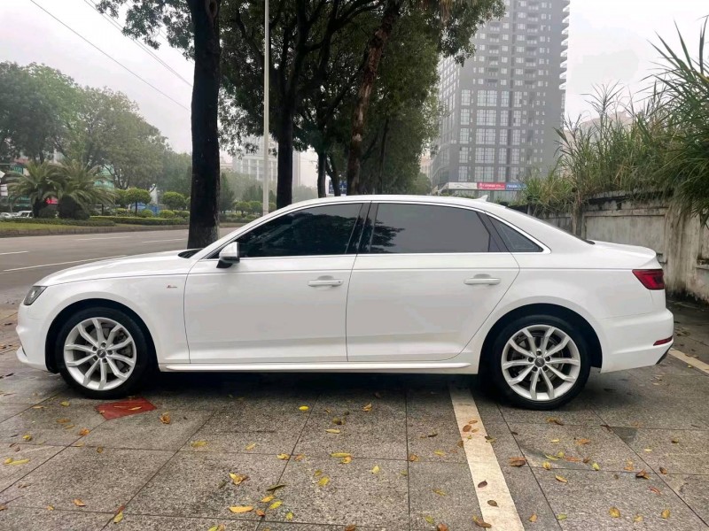东莞18年奥迪A4L8