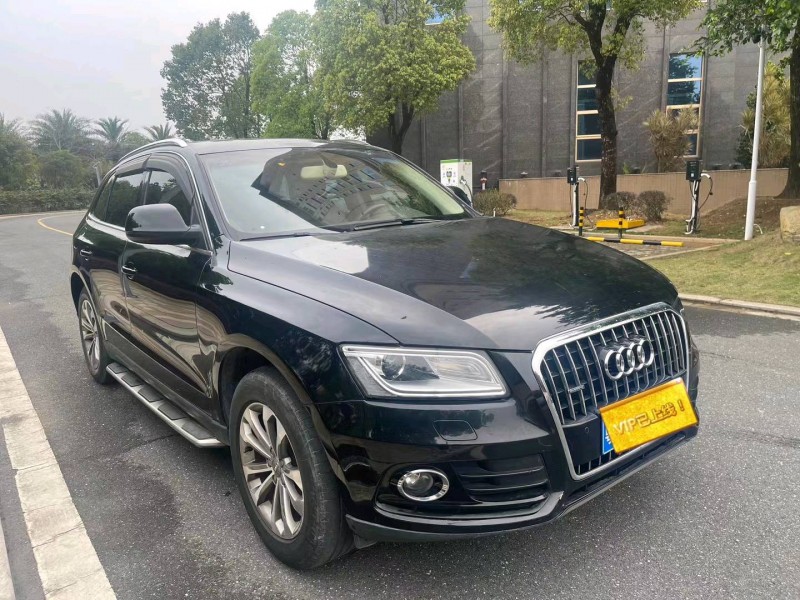 宜昌14年奥迪Q53