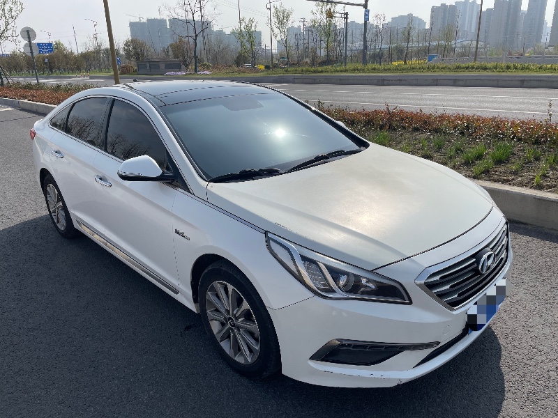 泰州15年现代索纳塔九3