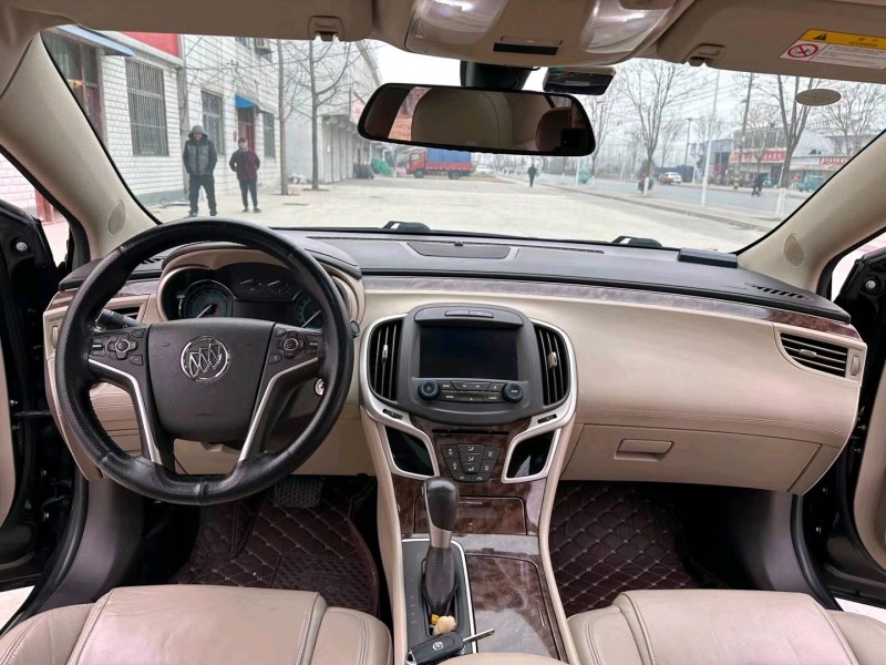 徐州15年别克君越6