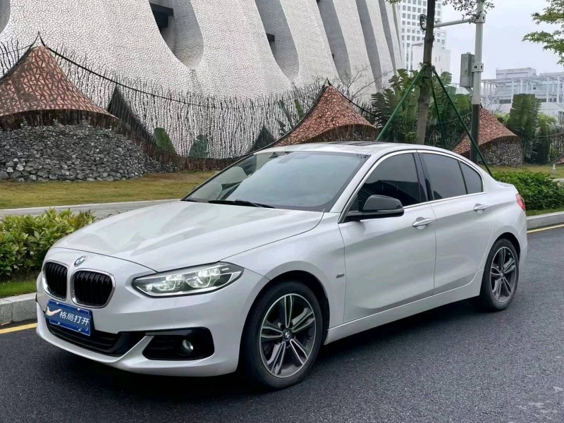 广州17年宝马1系3