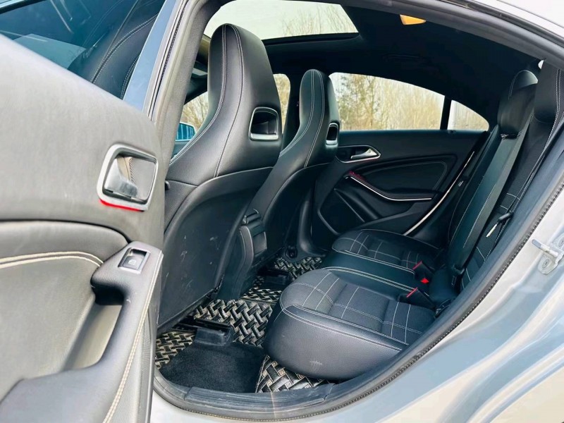 沈阳16年奔驰CLA5