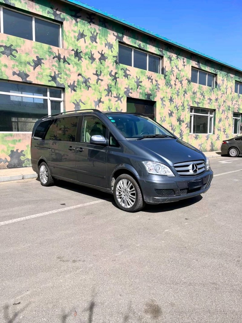 沈阳18年奔驰唯雅诺2