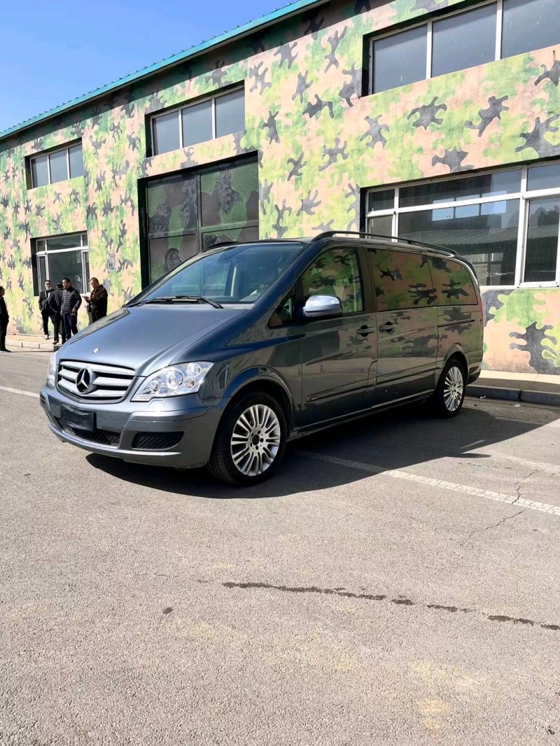 沈阳18年奔驰唯雅诺3