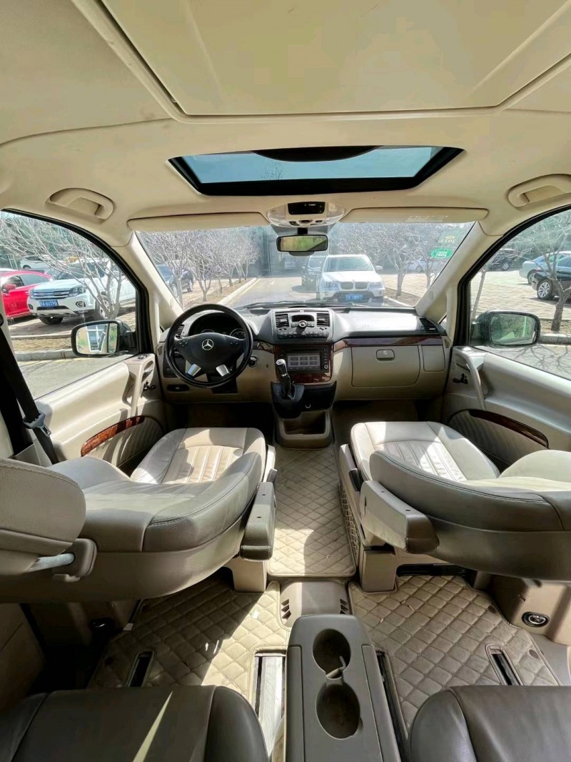 沈阳18年奔驰唯雅诺7