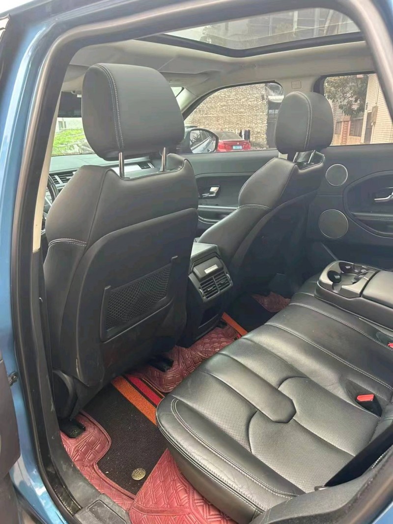 深圳15年路虎极光5