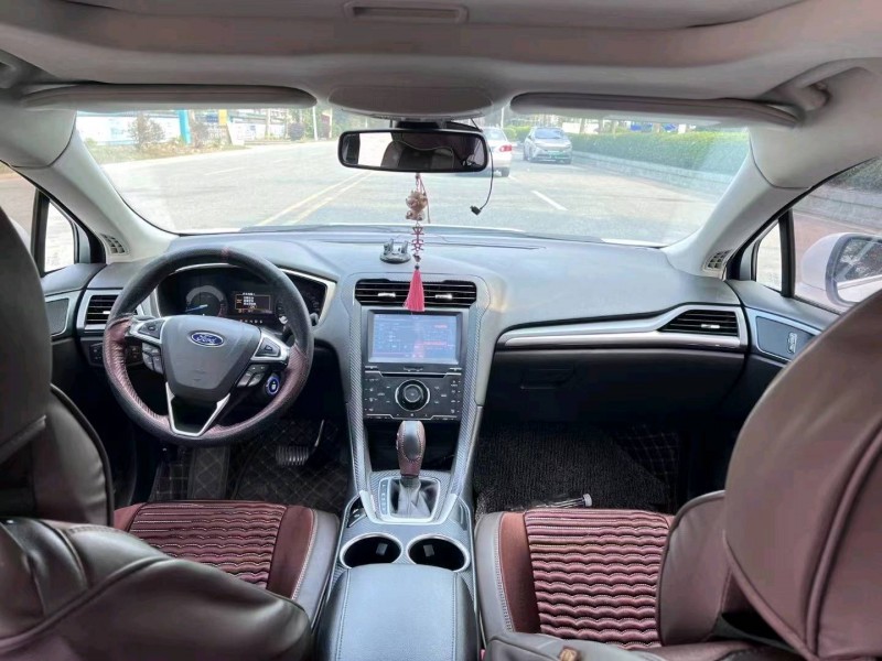 珠海16年福特蒙迪欧7