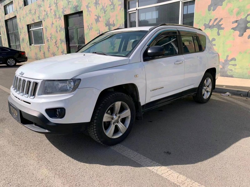 沈阳14年Jeep指南者2