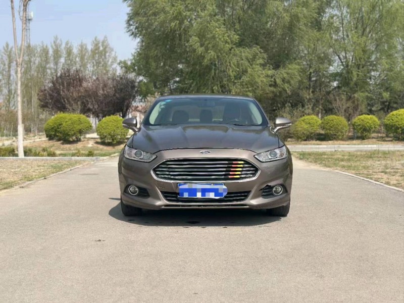 青岛14年福特蒙迪欧1