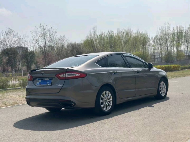 青岛14年福特蒙迪欧4