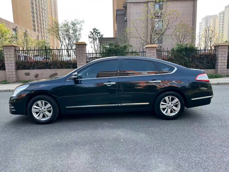 淮南12年日产天籁2